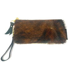 Load image into Gallery viewer, TRACY WRISTLET CLUTCH—BROWN/WHITE II