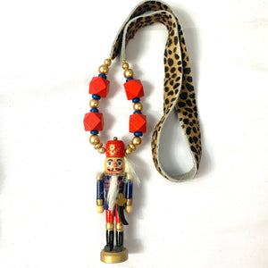 Nutcracker necklace Cheetah